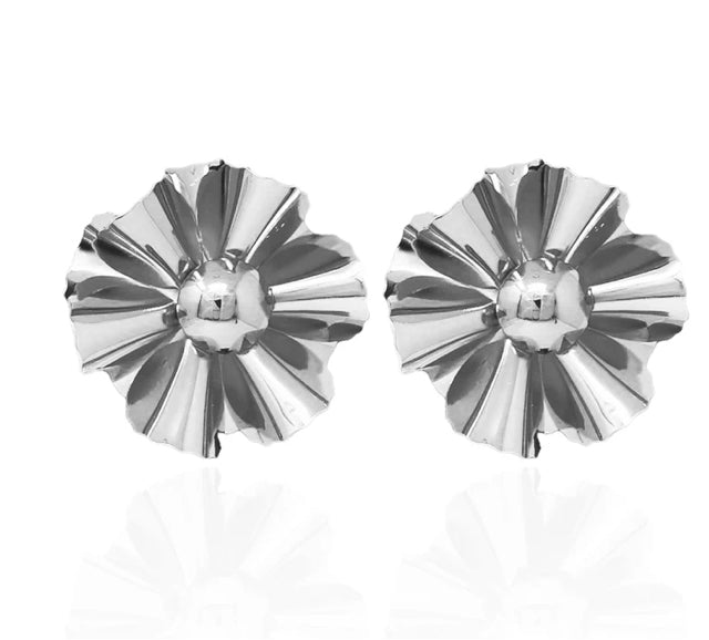 Flowerbomb Earrings